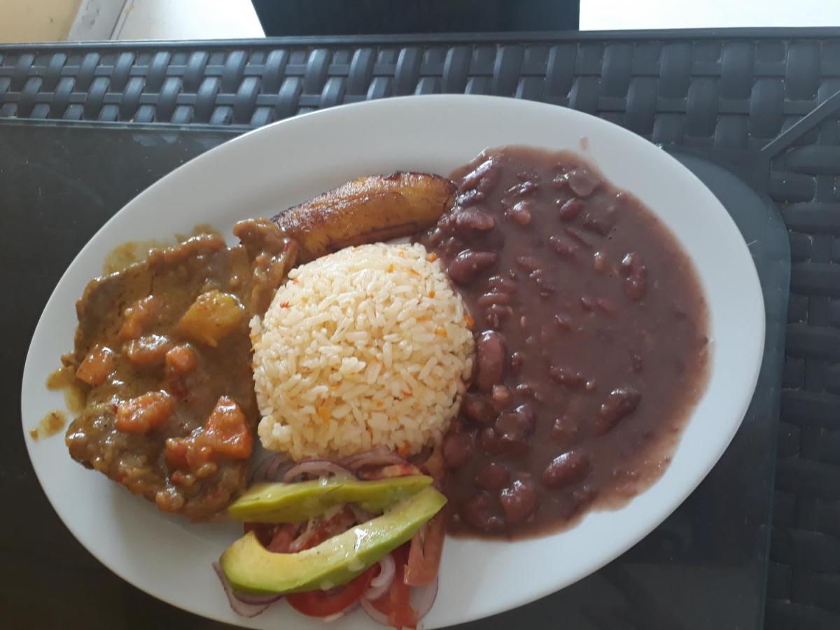 Hotel Granada Inn Barranquilla  Dış mekan fotoğraf